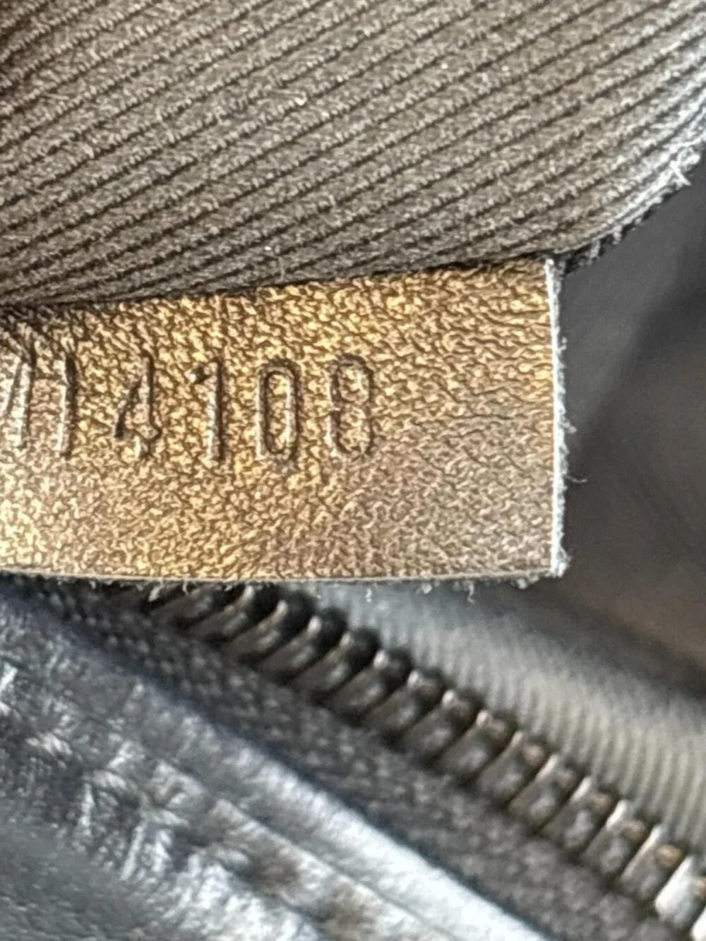 Louis Vuitton  Discovery Monogram Galaxy Bumbag Black